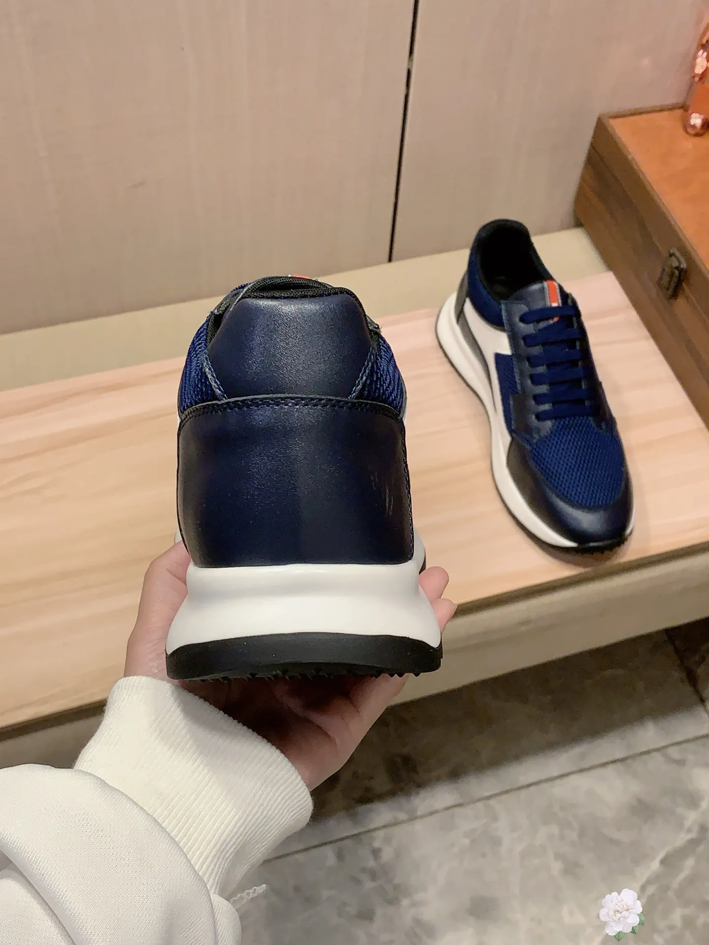 Men's shoes 💰460💰💰🎩🎩[Lightning][Lightning] "Prada PRADA*" latest hot style casual shoes, top brand [seduce] luxury~purchase, top~quality. [Strong] The upper is made of imported breathable cowhide with material ➕ breathable sheepskin feet (•) and fine workmanship. The original stylish and stylish soft rubber wear-resistant and non-slip outsole is light and comfortable on the feet. The real thing looks better when photographed in person. 0121: code: 38-44, 4️⃣ colors selected